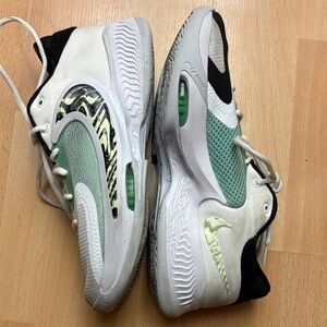 Nike Zoom Freak 4 White and Green Basketball Shoes